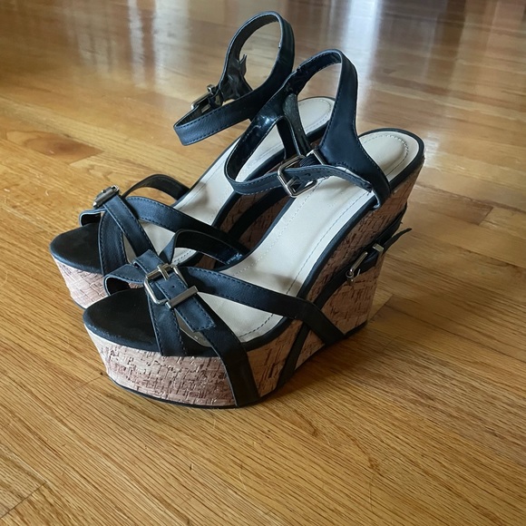 High Heel Wedges - Picture 1 of 4
